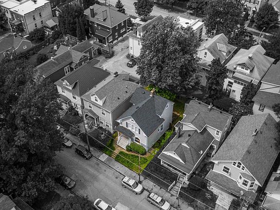 2nd image of 1827 Sherwood Ave
