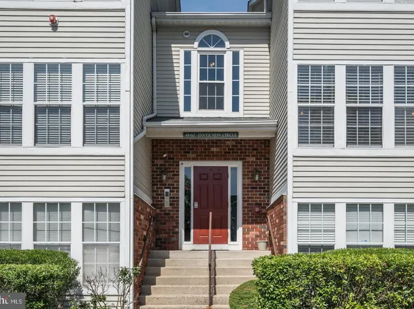 55 Inverness Cir, Marlton, NJ 08053