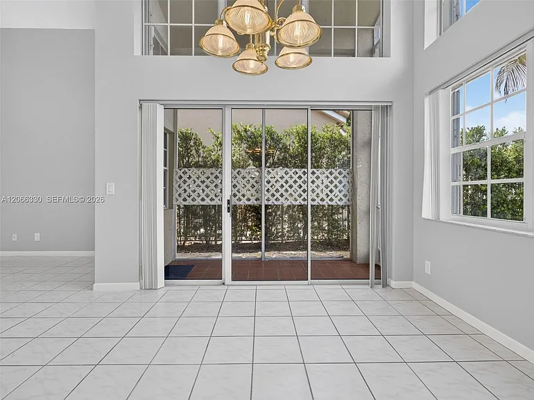 1520 Seabay Rd — Photo 49