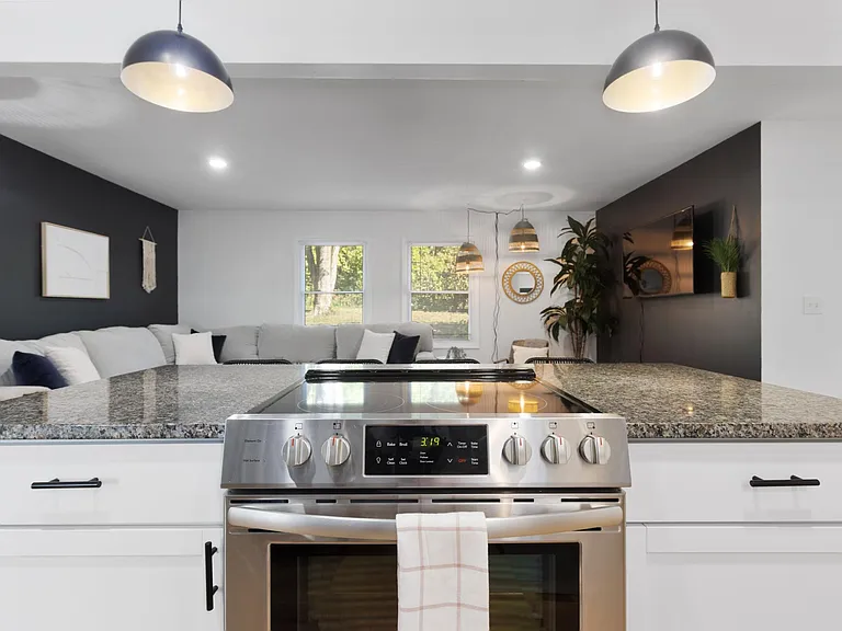 9317 Antioch Rd — Photo 3