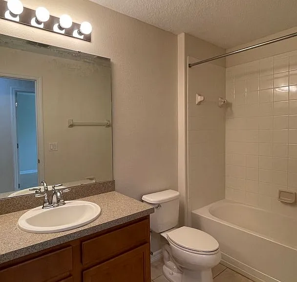 9484 Strongbark Ln — Photo 29