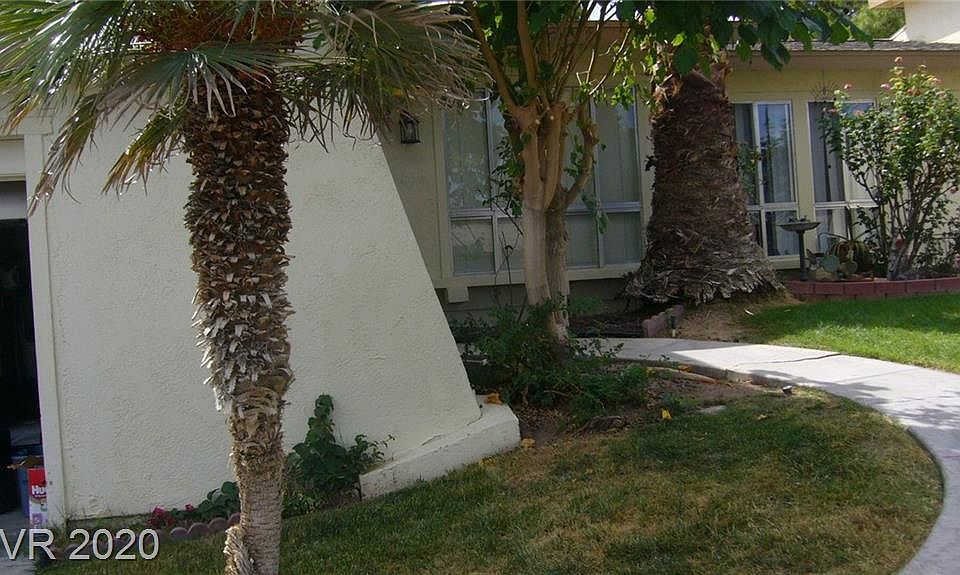 1st image of 504 Woodcrest Ct #0