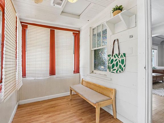 3rd image of 2129 E Holt AVENUE #2129A