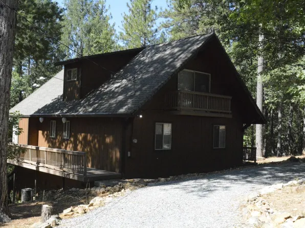 5490 Brodiaea Ct, Pollock Pines, CA 95726