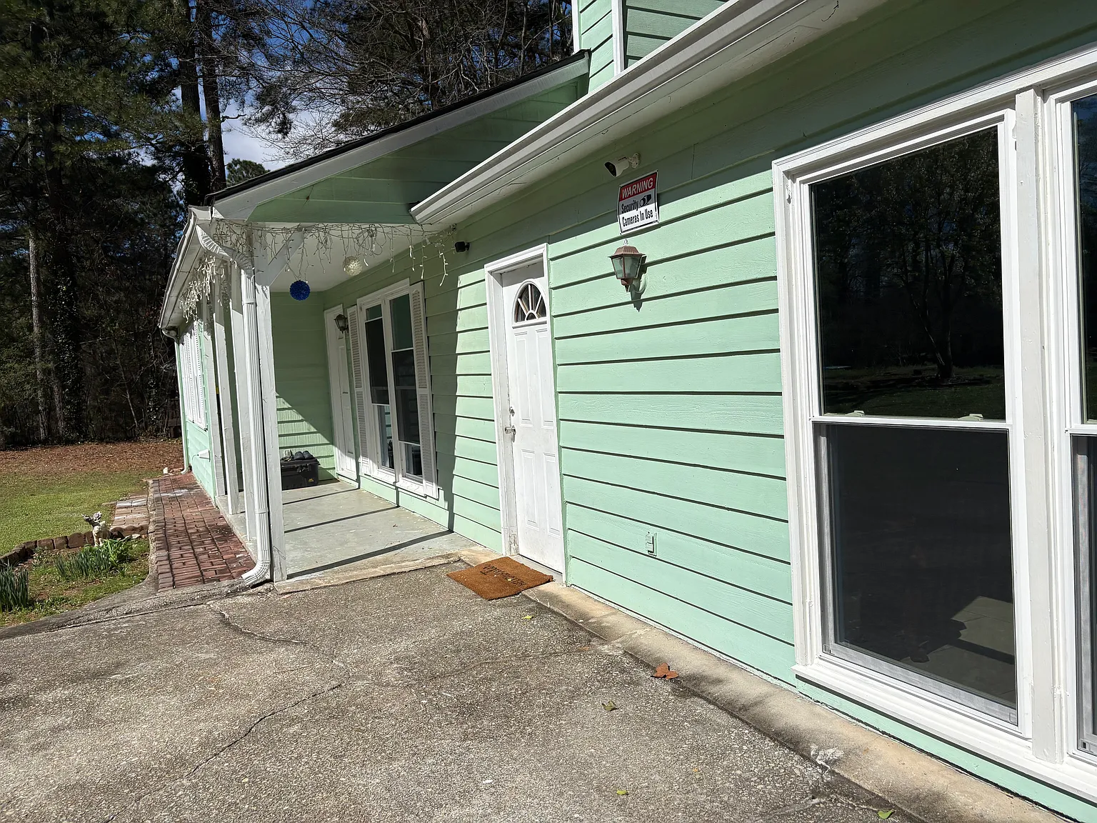 3 bed, 1580 sqft, $1,850 — Photo 2