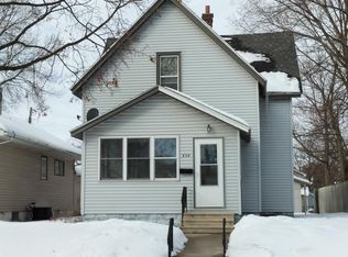 230 23rd St S, La Crosse, WI 54601