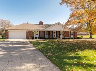 9843 Mollenkopf Rd, Fishers, IN 46037