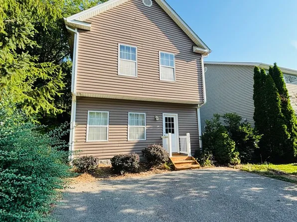 1723 Aden Ln, Blacksburg, VA 24060