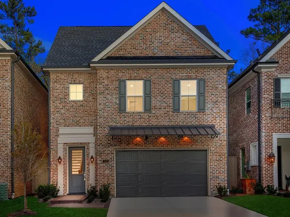 107 Hickory Street, Shenandoah, TX 77384