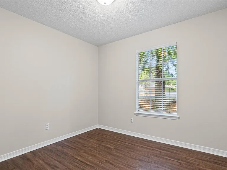2835 Old Dutch Ct — Photo 17