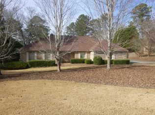 181 Waterway Dr, Cataula, GA 31804