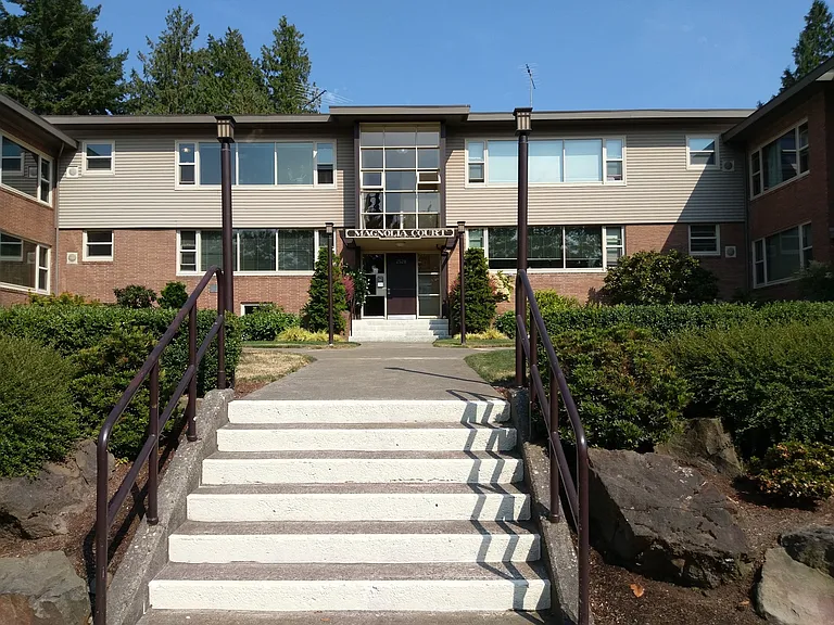 Wwjb Llc Dba Magnolia Court Apts. — Photo 1