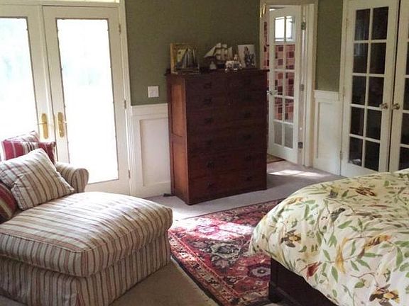 4th image of 3968 Bartley Dr