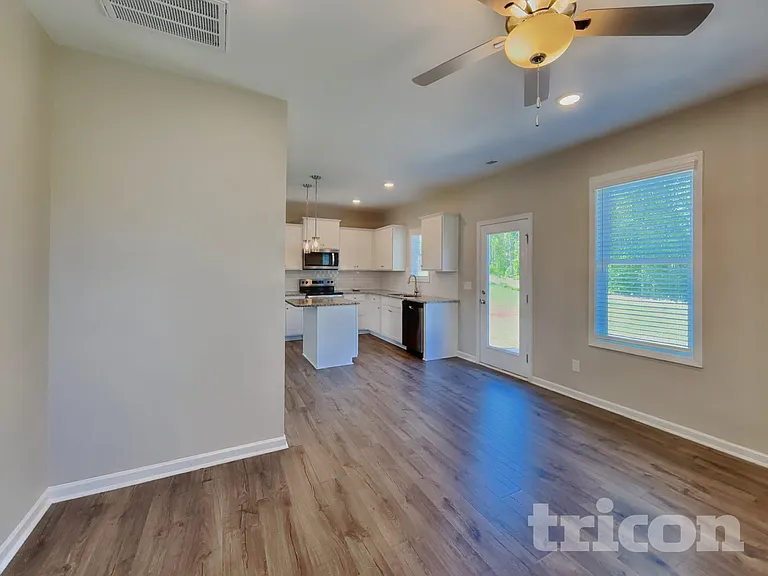 783 Springtooth Dr — Photo 3
