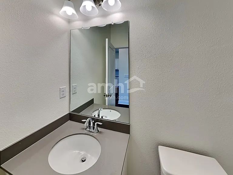 22392 Bellini Cir — Photo 21