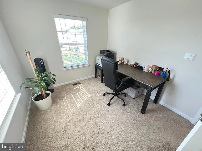 4917 Arcola Rd — Photo 39