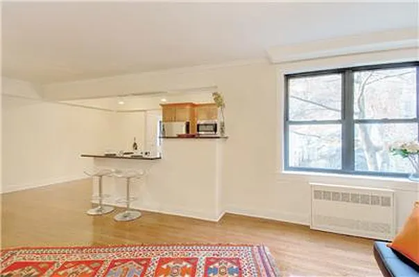 Sold by Barak Realty | media 9