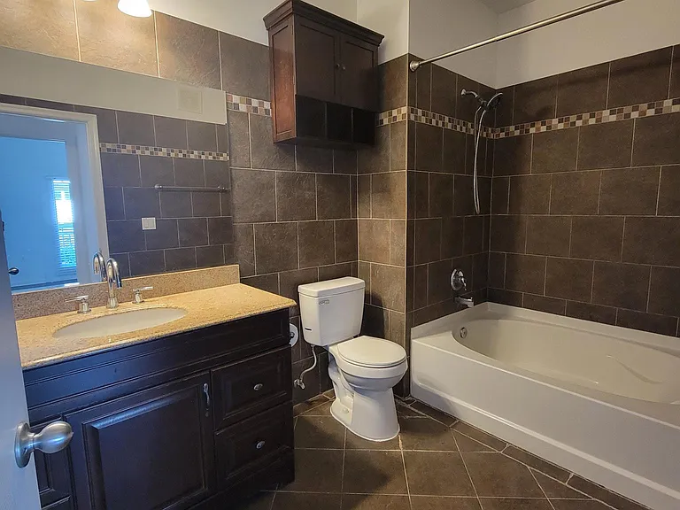 2765 Centerboro Dr #154 — Photo 6
