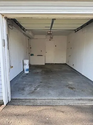 404 Sara Cir — Photo 3