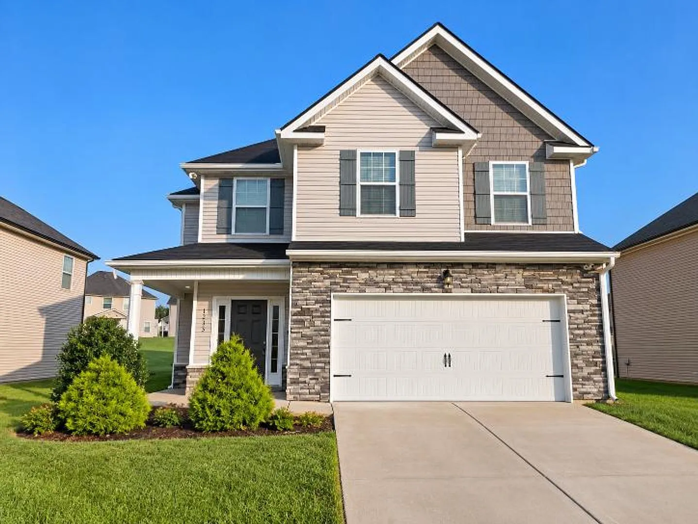 Get ready to fall in lovethis sleek, modern beauty in West Creek Farms is bringing the wow factor... — Photo 1