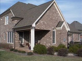 9008 Chelsea Dr, Raleigh, NC 27603