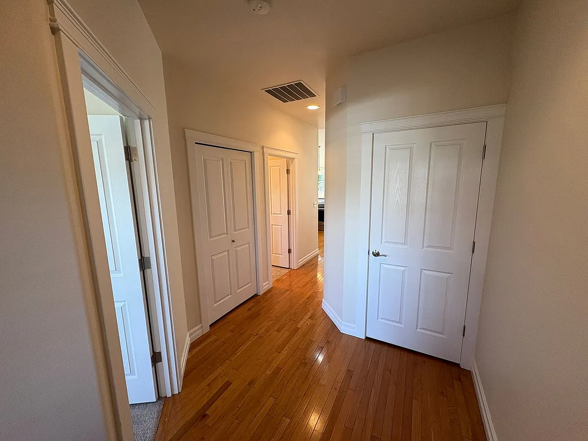 Building Photo - 1809 Cedar Springs Ln