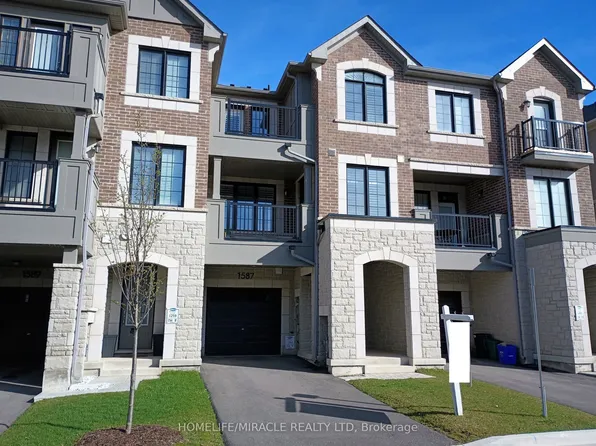 1587 Moira Cres, Milton, ON L9E 1X8
