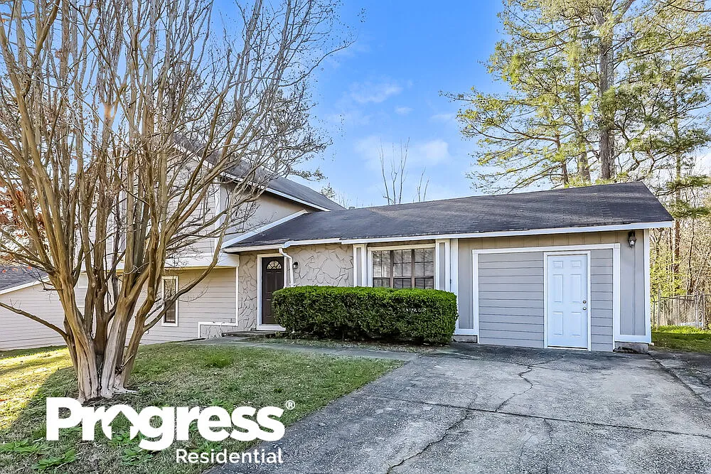 377 Brittan Trl photo 1