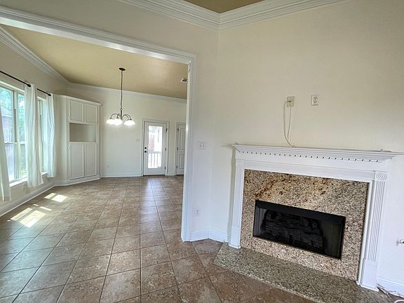 5th image of 16351 Timberstone Dr