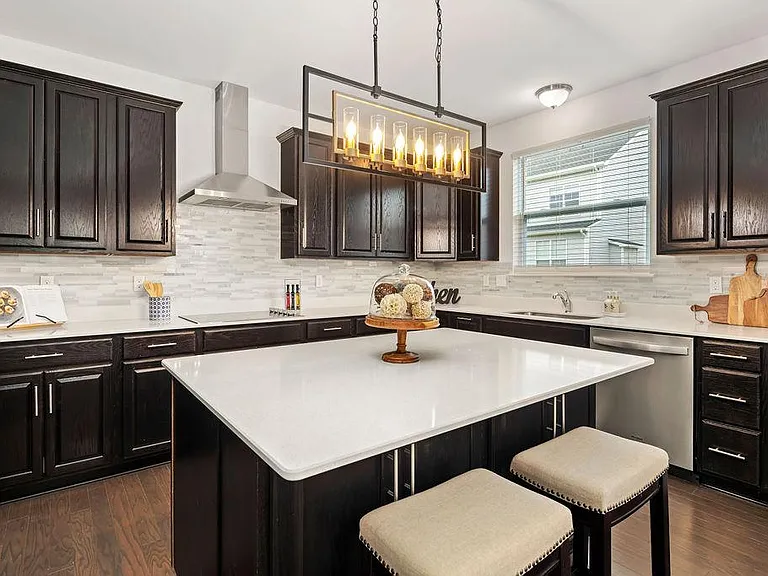 286 Springview St — Photo 11