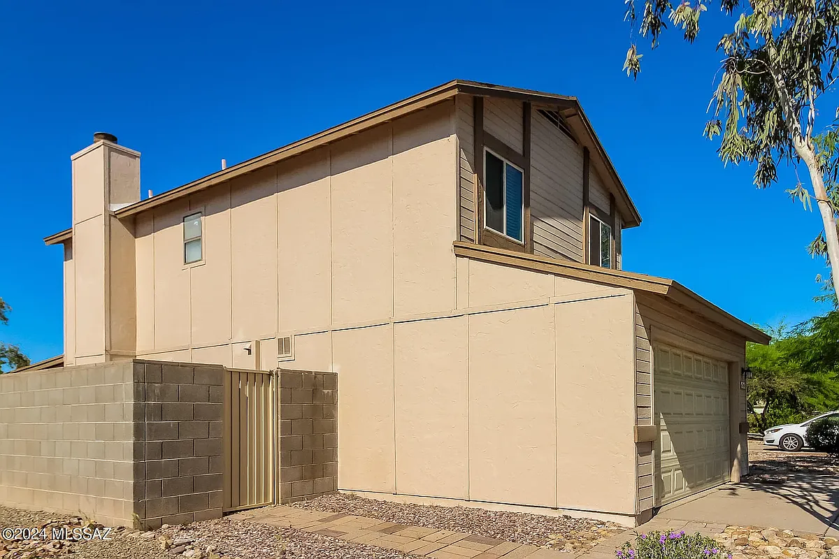 Left Side Home - 2846 W Sandbrook Ln