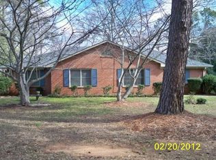 2777 Riverview Rd, Macon, GA 31204