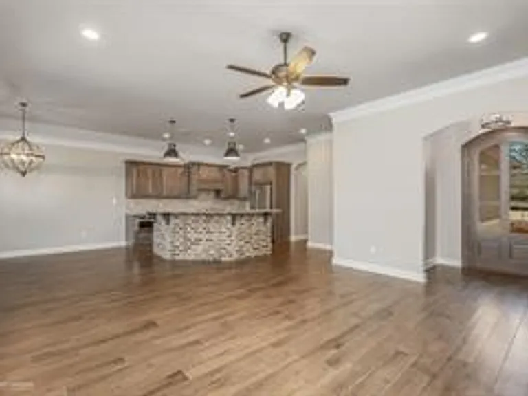 307 Ansley Cir — Photo 5