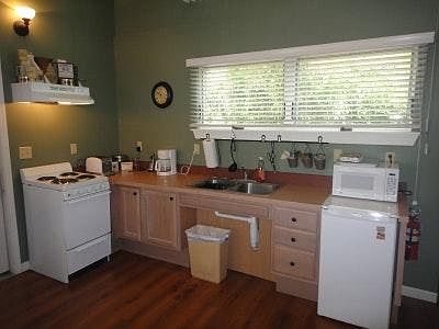 Suite #3 - Full Kitchen