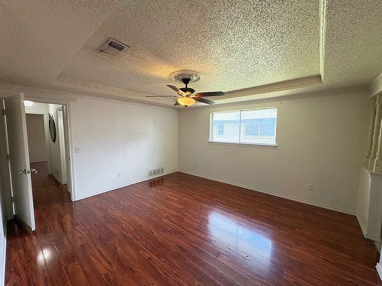 2916 Robin Rd — Photo 9