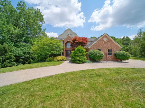 4735 Kalmbach Rd, Chelsea, MI 48118