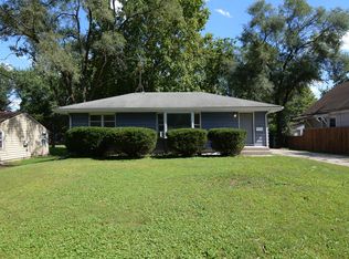 599 N Evanslawn Ave, Aurora, IL