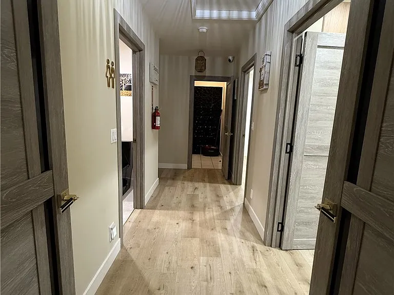 17608 Orna Dr — Photo 23