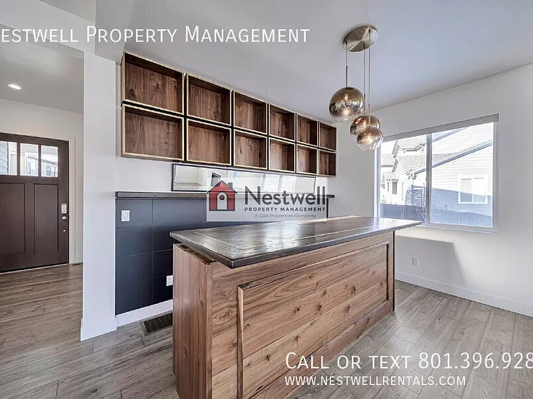 2346 E Snowy Peak Dr — Photo 17