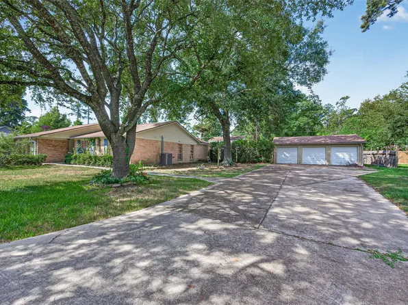 10211 Kerr Ln, Conroe, TX 77385