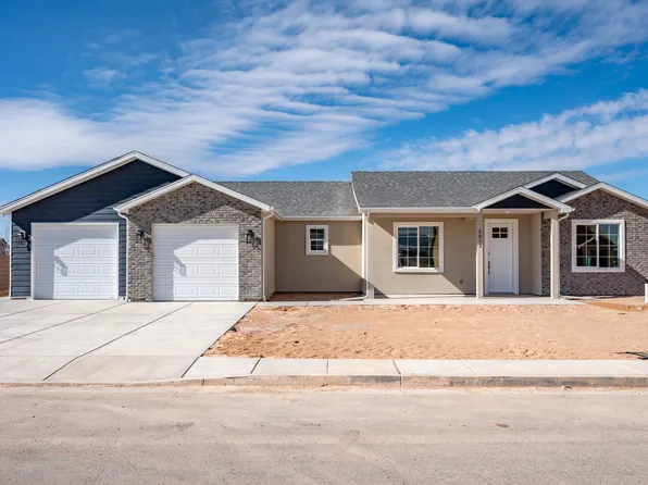 5011 N Sagewood Ln, Enoch, UT 84721