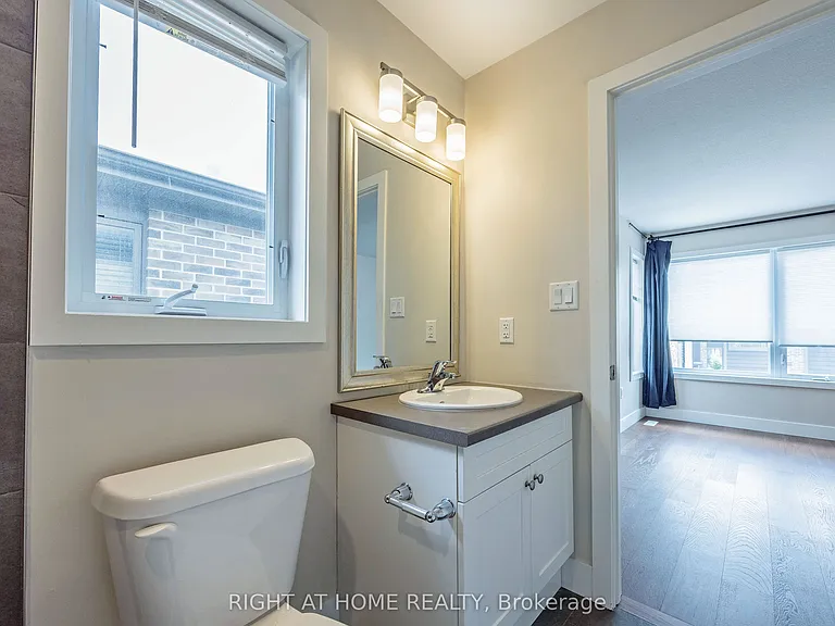 1960 Dalmagarry Rd #34 — Photo 23