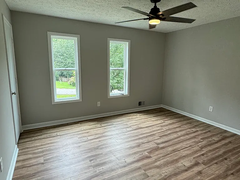 Front bedroom