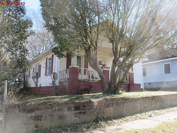 4th image of 312 N Morris St