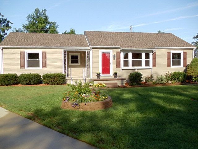 1st image of 2226 Saint James Ct