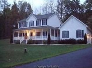 4685 Yowell Ln, Marshall, VA 20115