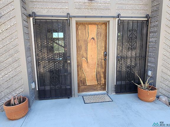 3rd image of 5 Sunrise Court Rd