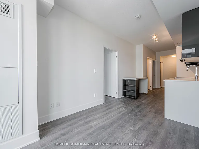 188 Fairview Mall Dr #1816 — Photo 9