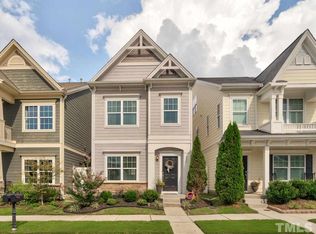 927 Branch Line Ln, Apex, NC 27502