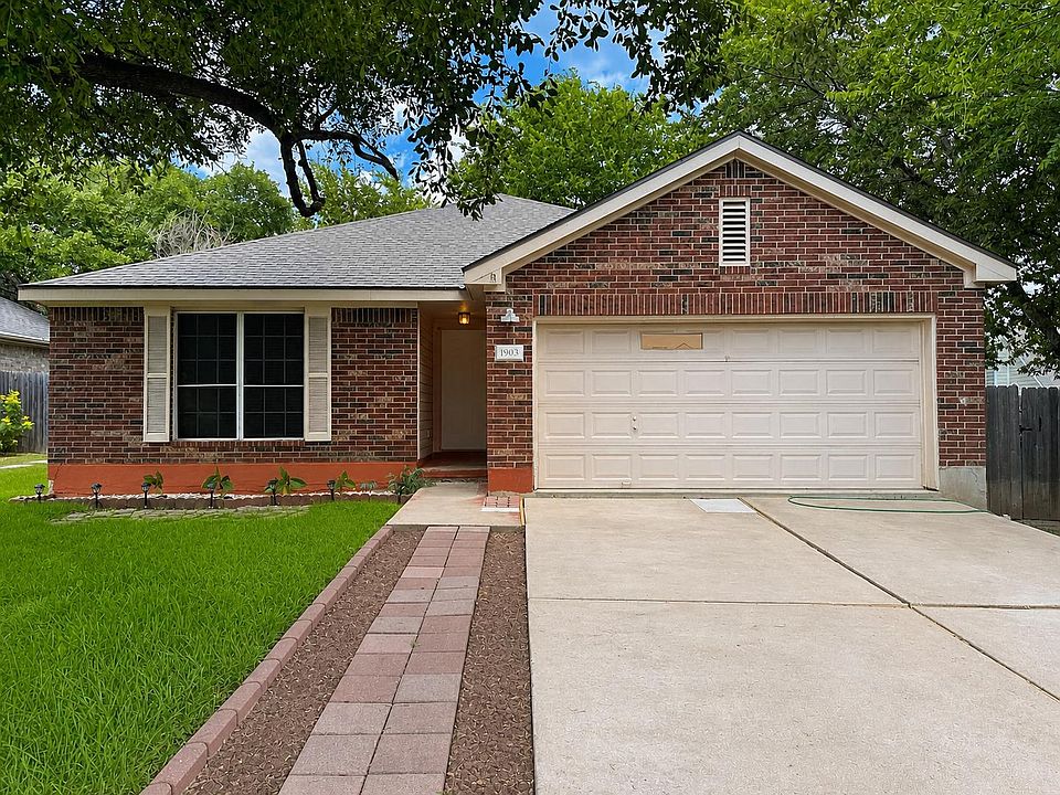 1st image of 1903 Balsam Way